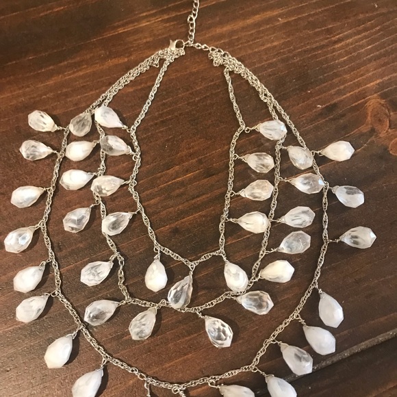 Apron style, 3 layer stone necklace - Picture 2 of 2